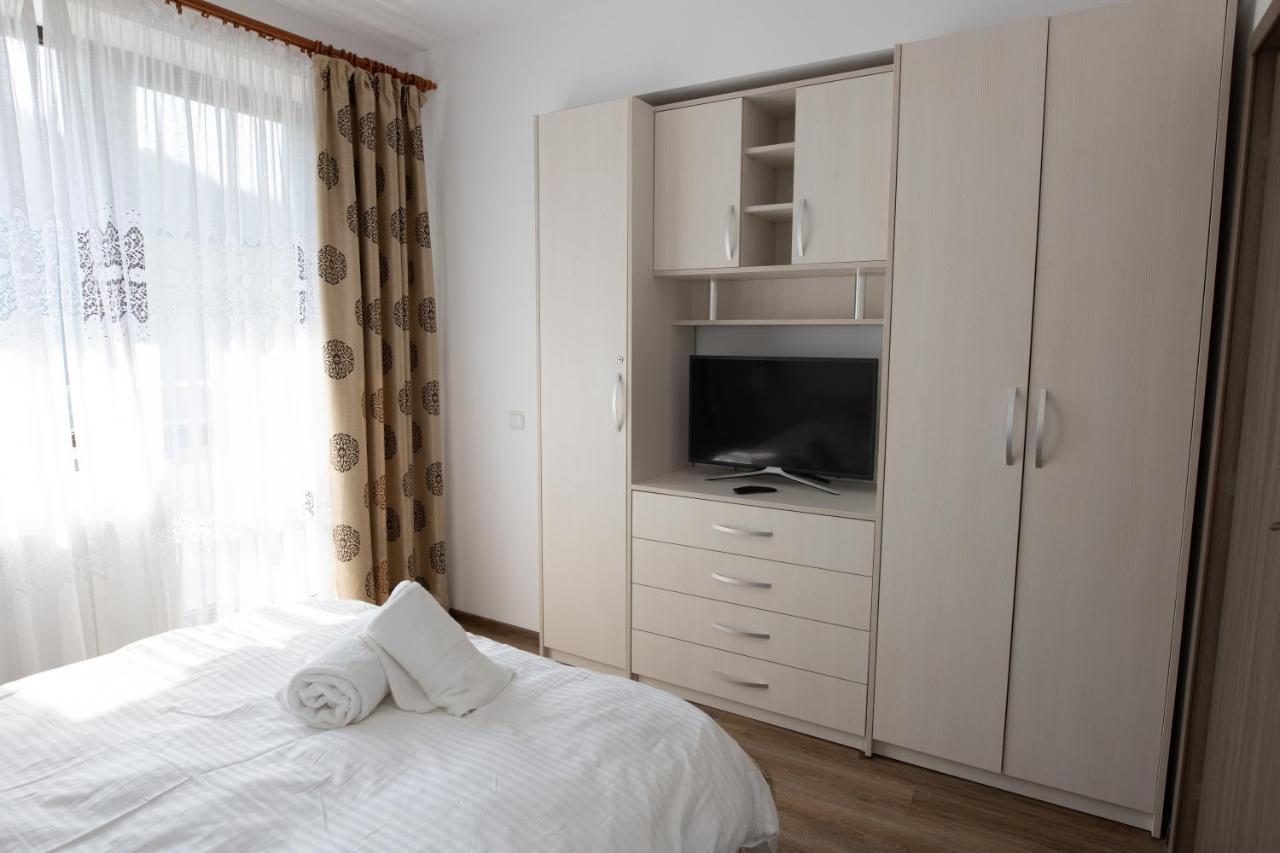 Orchid Luxury Apartment Sinaia Esterno foto