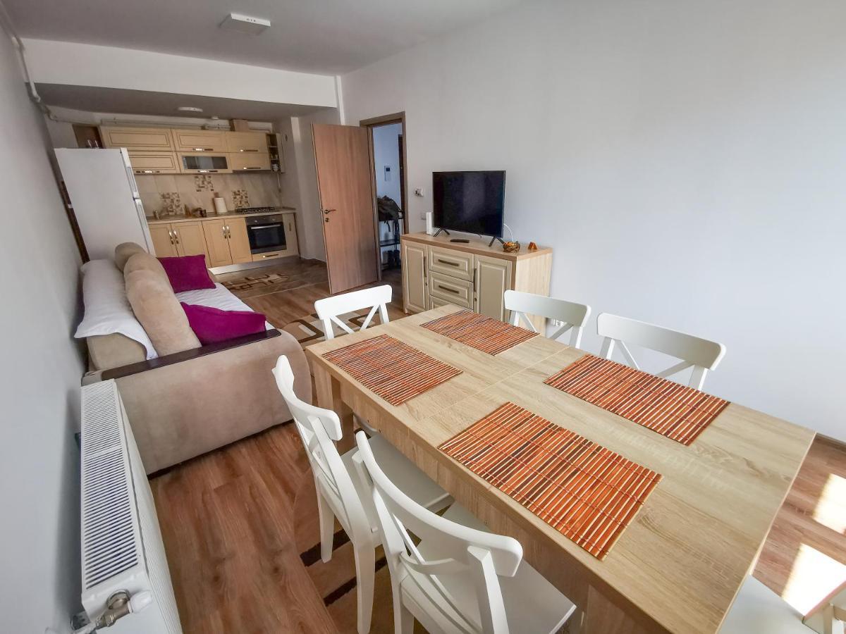 Orchid Luxury Apartment Sinaia Esterno foto